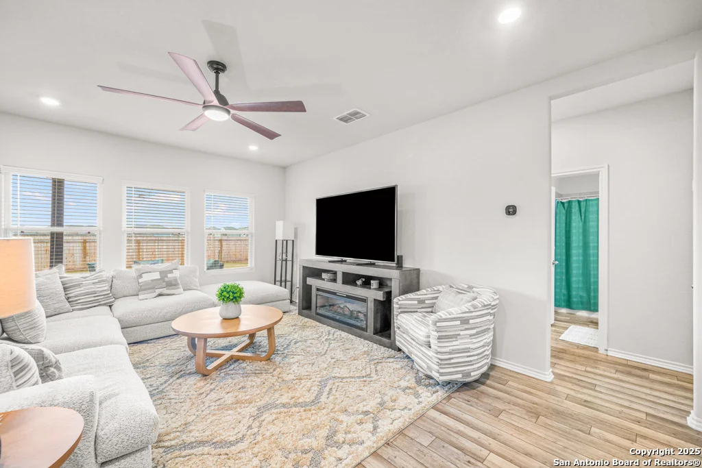 Photo of 14578 Flatiron Cliff
