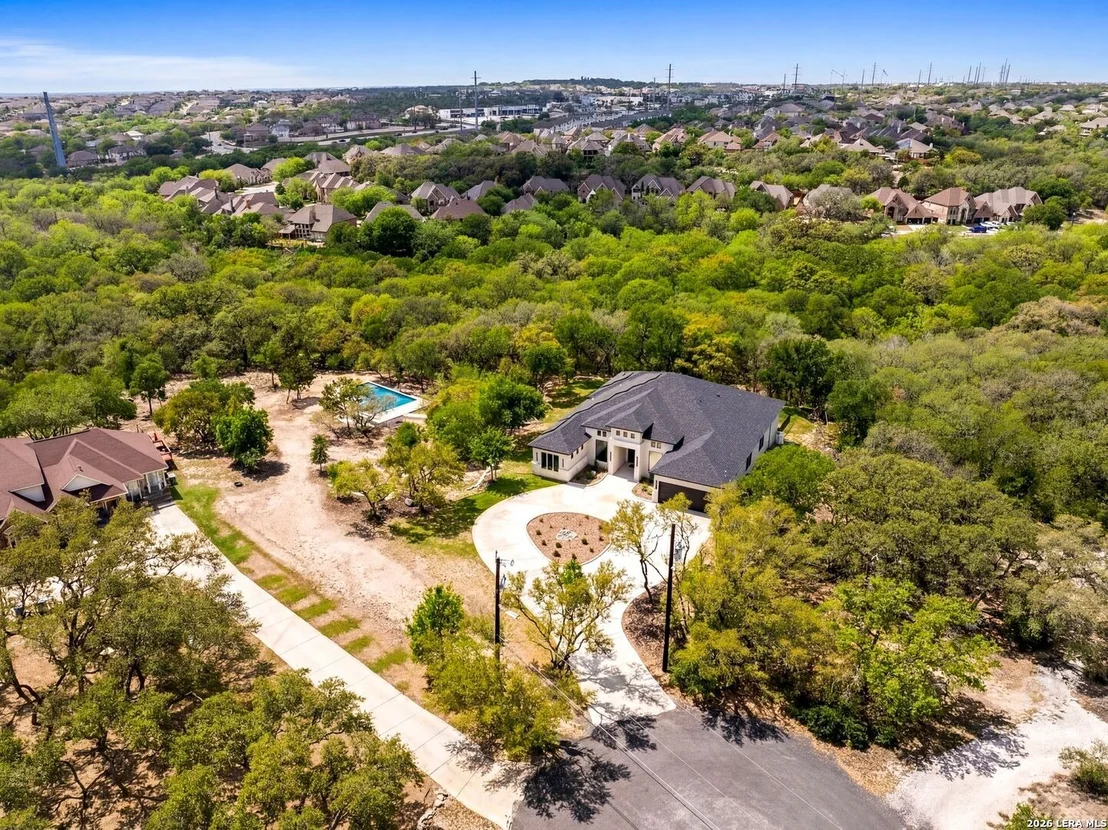 Photo of 721 Timber Bluff