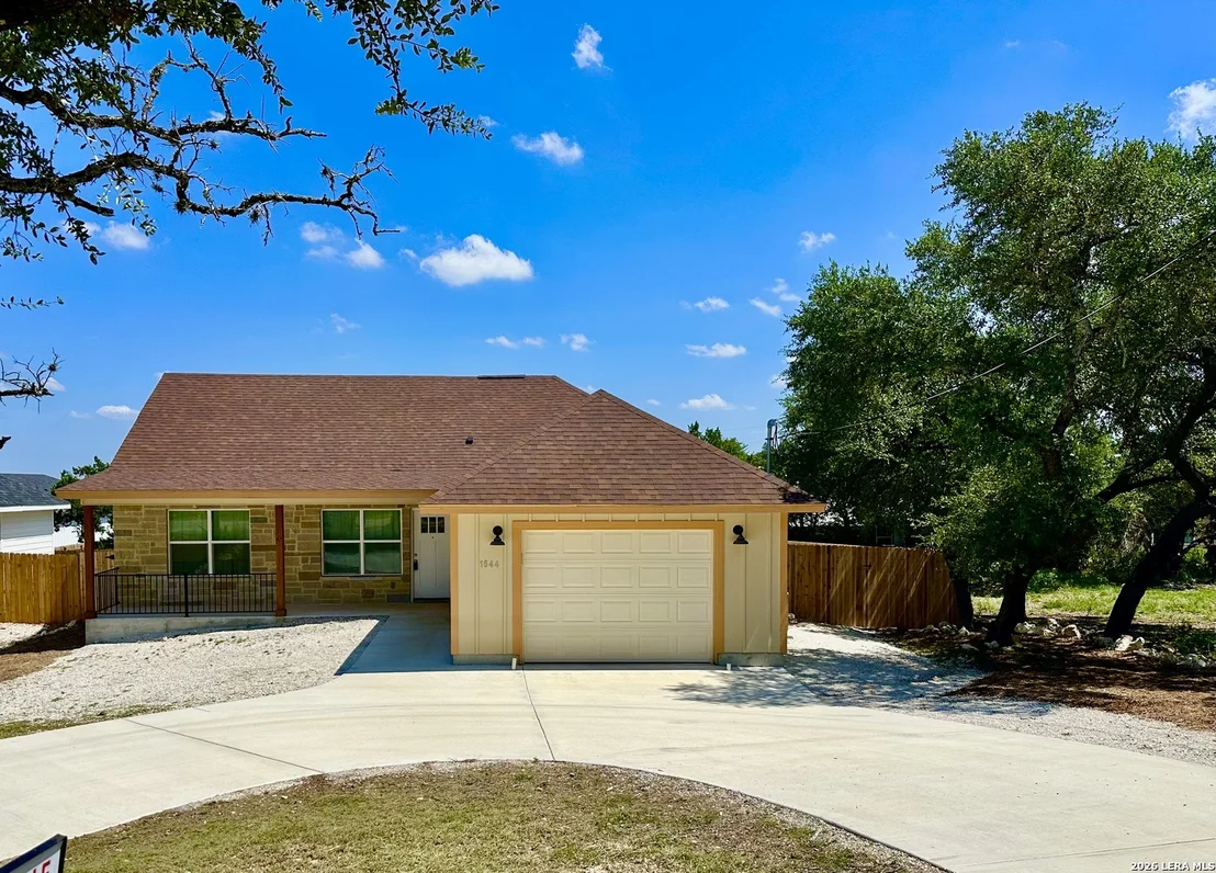 Photo of 1544 Rimrock Cove