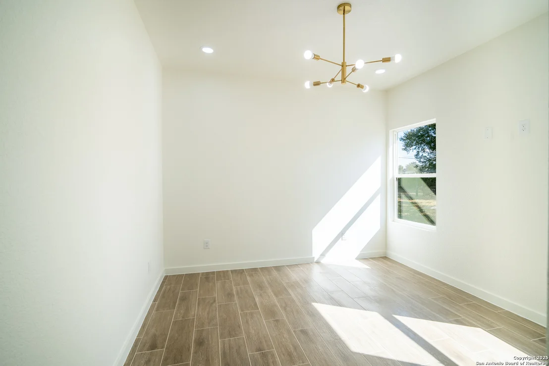 Photo of 15125 norvell