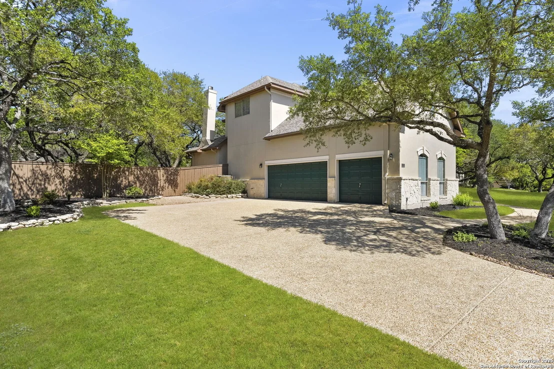 Photo of 915 Foxton
