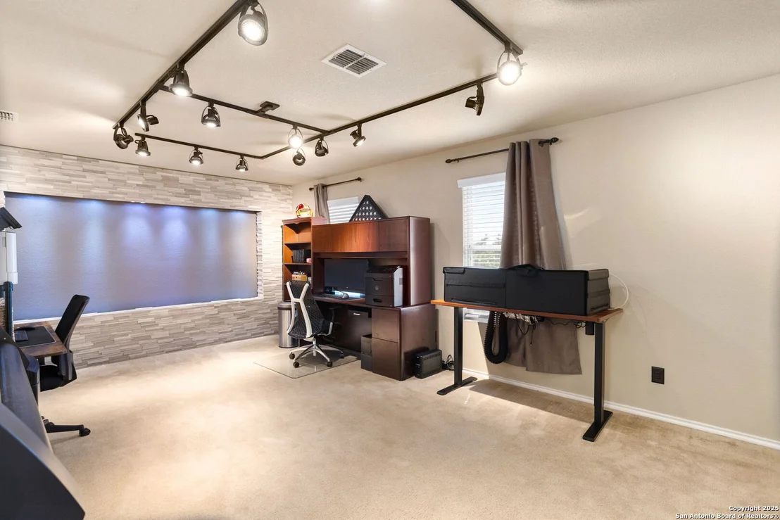 Photo of 3539 York Crest