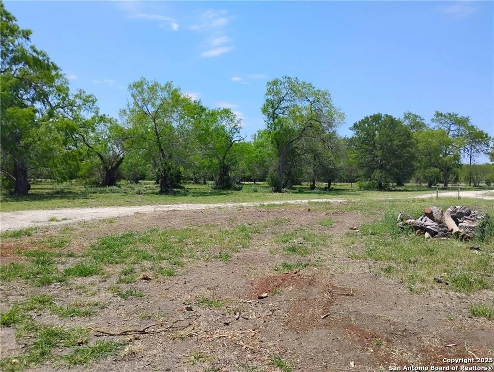 Photo of 111 Deer Run Cir
