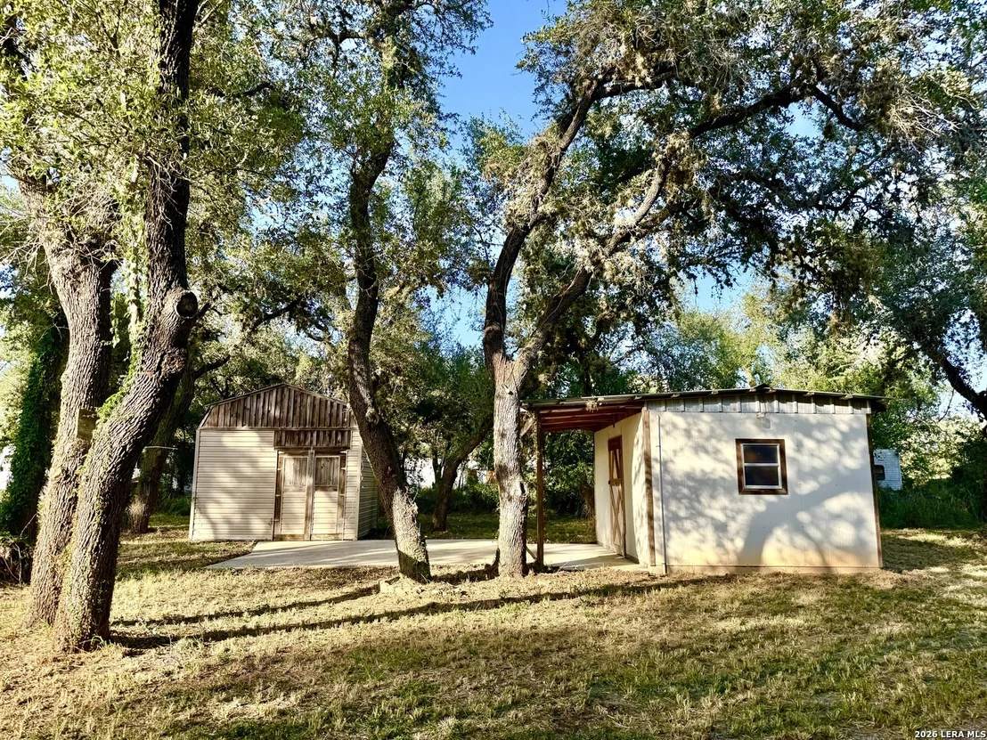 Photo of 170 White