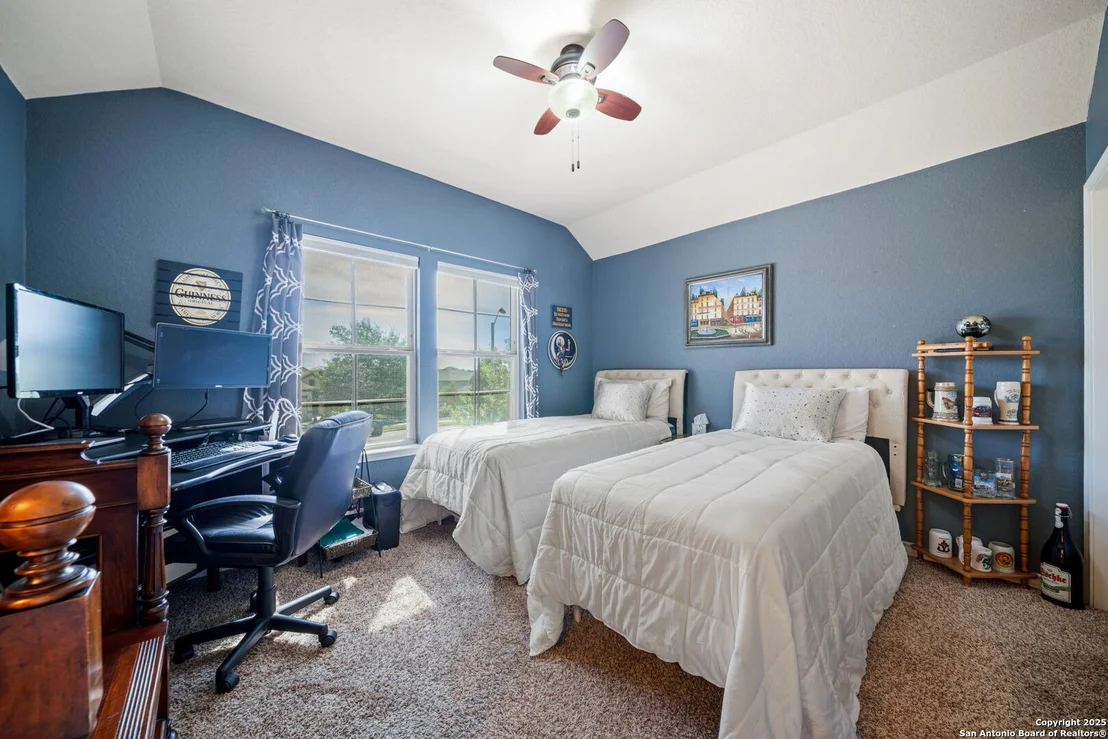 Photo of 505 Saddle Hill