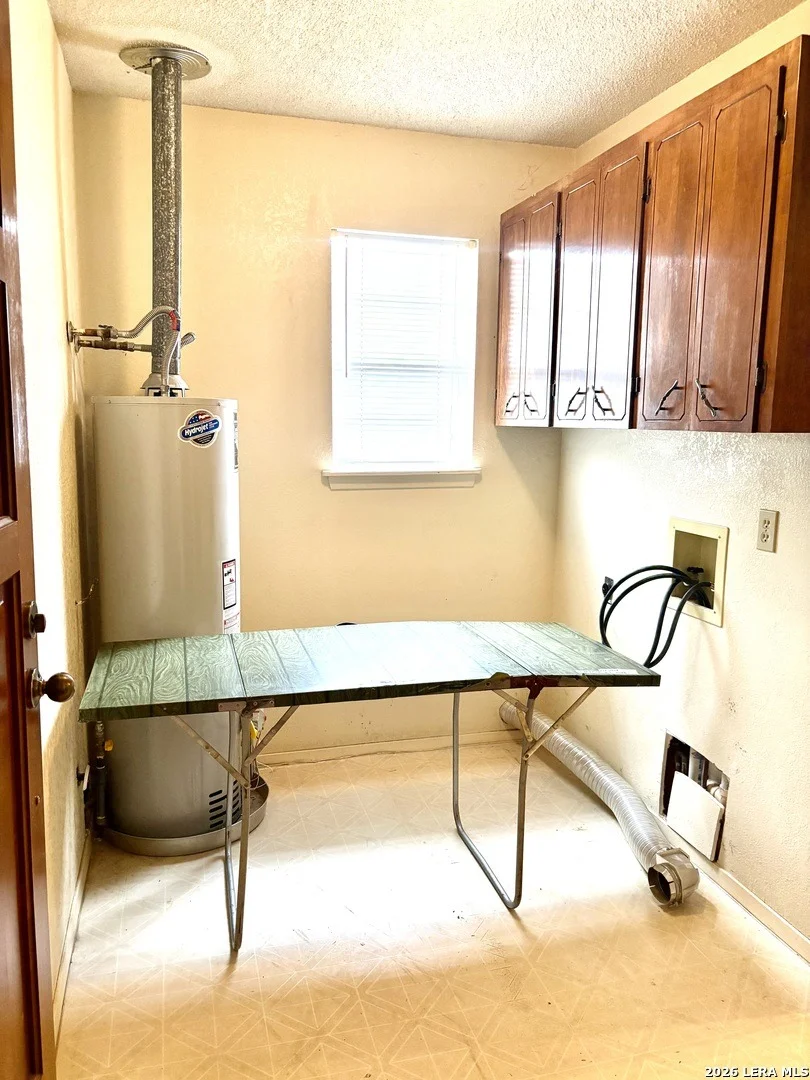 Photo of 413 W AVENUE X