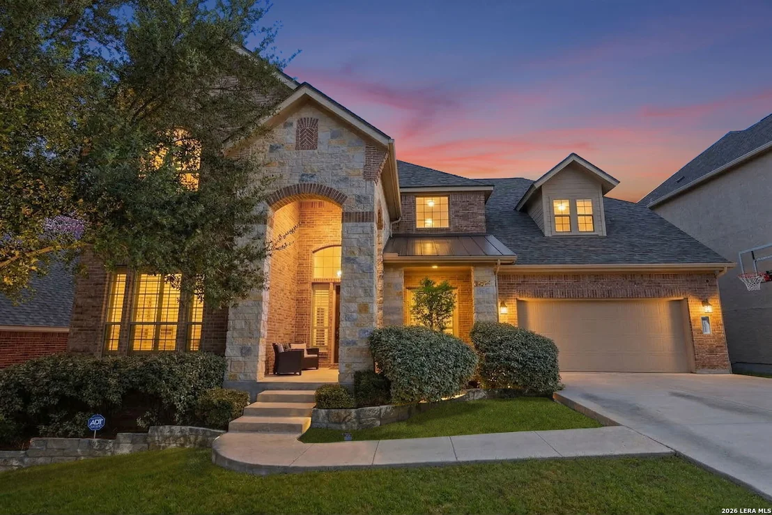 Photo of 1011 Olivia View