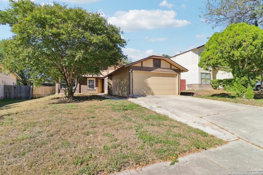 Photo of 325 Cypress Fox Drive