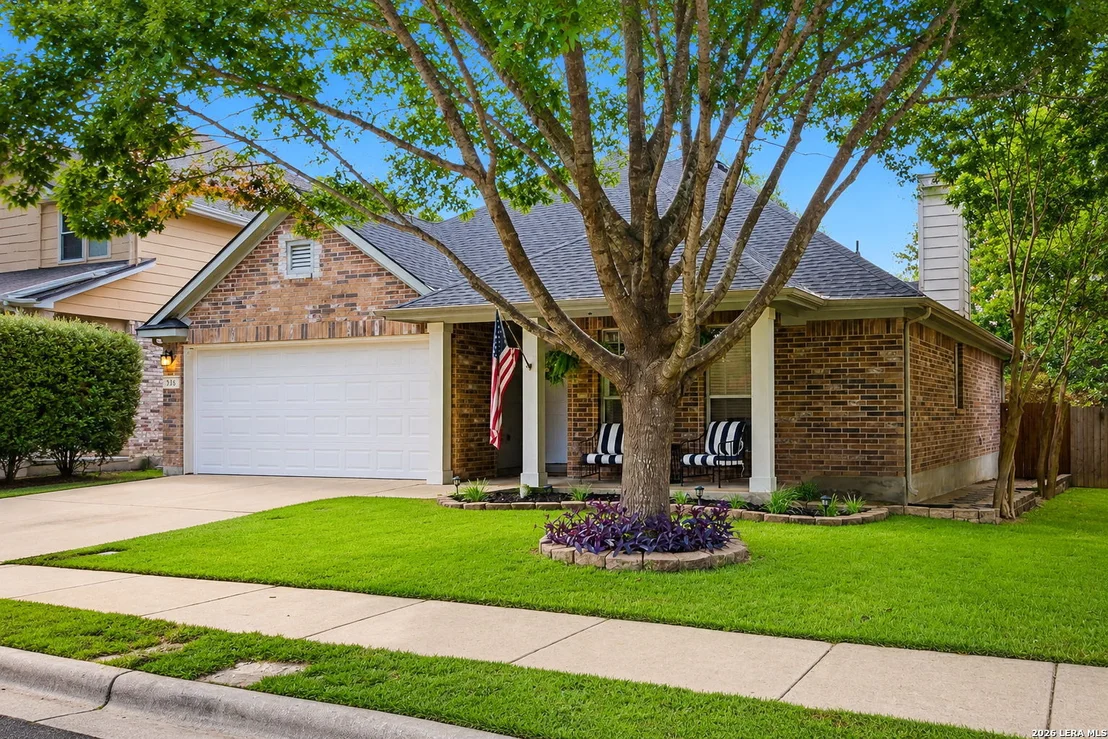 Photo of 516 THOREAU TRL