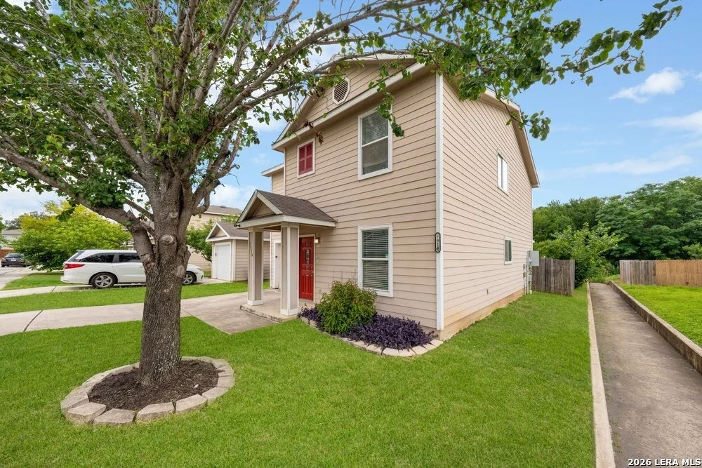 Photo of 7914 Cypress Crown