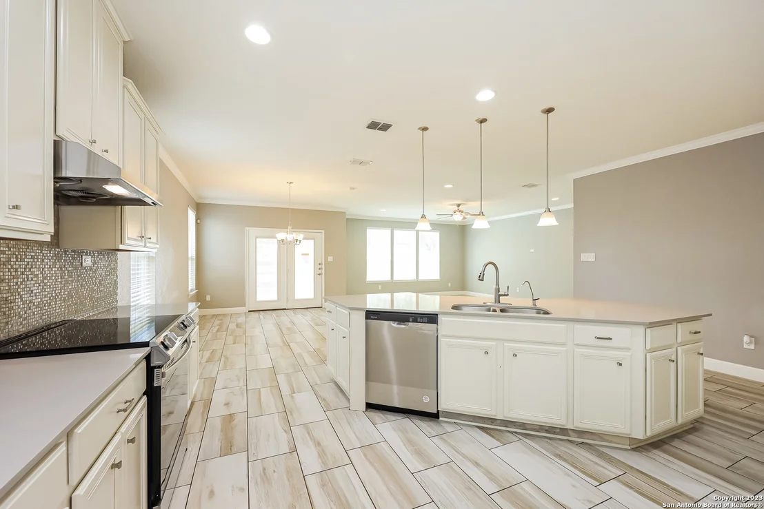 Photo of 13322 Chalk Hill