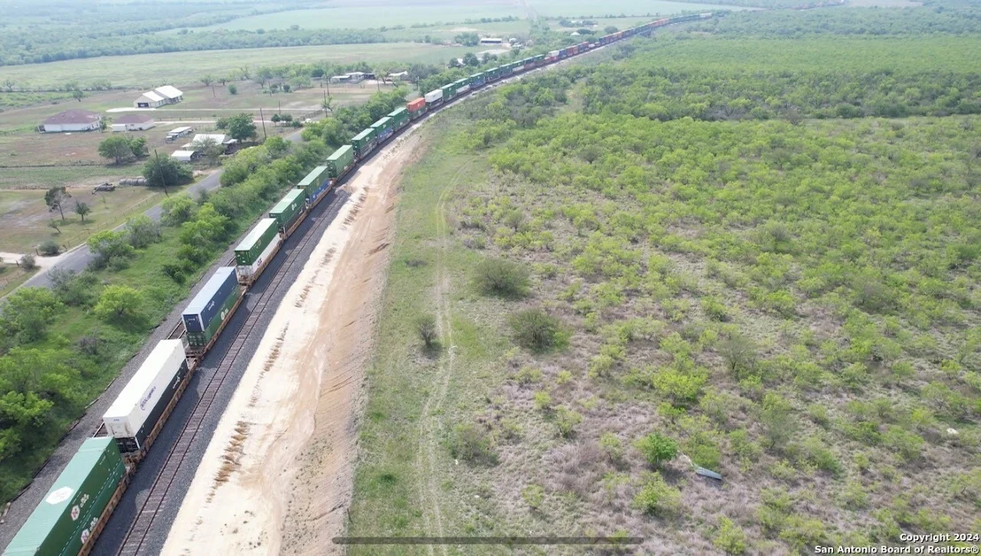 Photo of 000 County Road 562