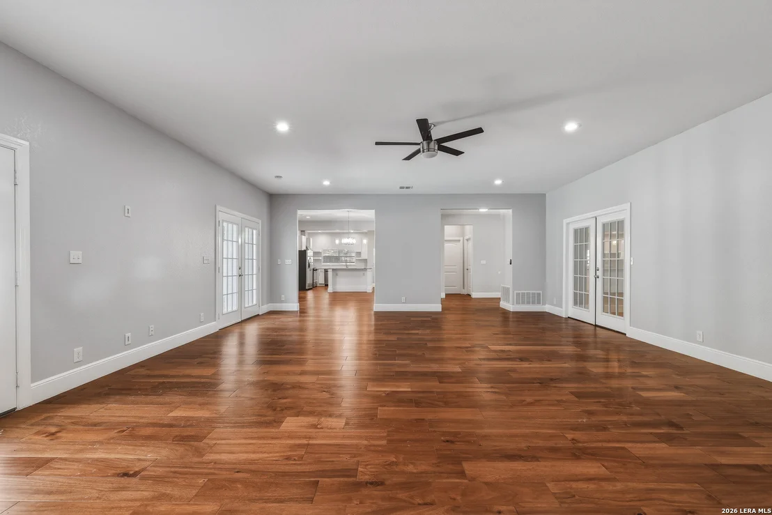 Photo of 825 Eventide