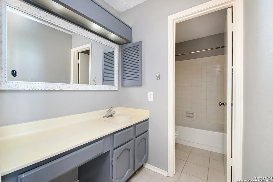 Photo of 7414 Elderberry