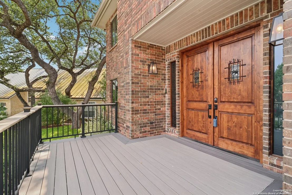 Photo of 3902 Creek Pt