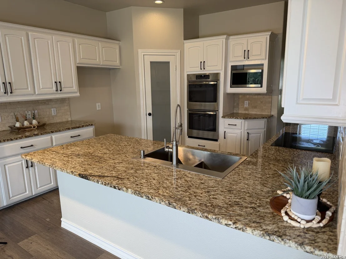 Photo of 1202 Hymeadow