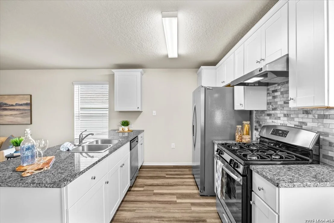 Photo of 5518 Wander Way