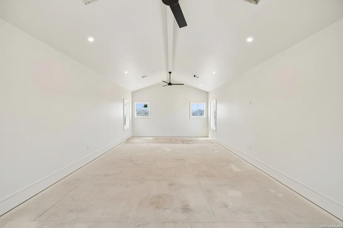 Photo of 104 Ridgeway