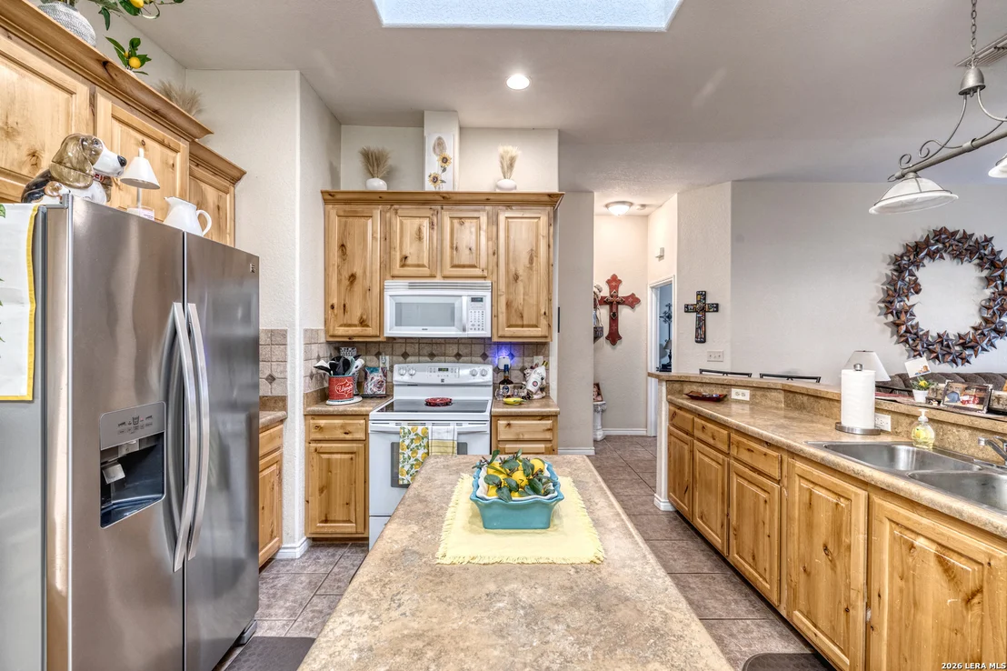 Photo of 1 CYPRESS CIR