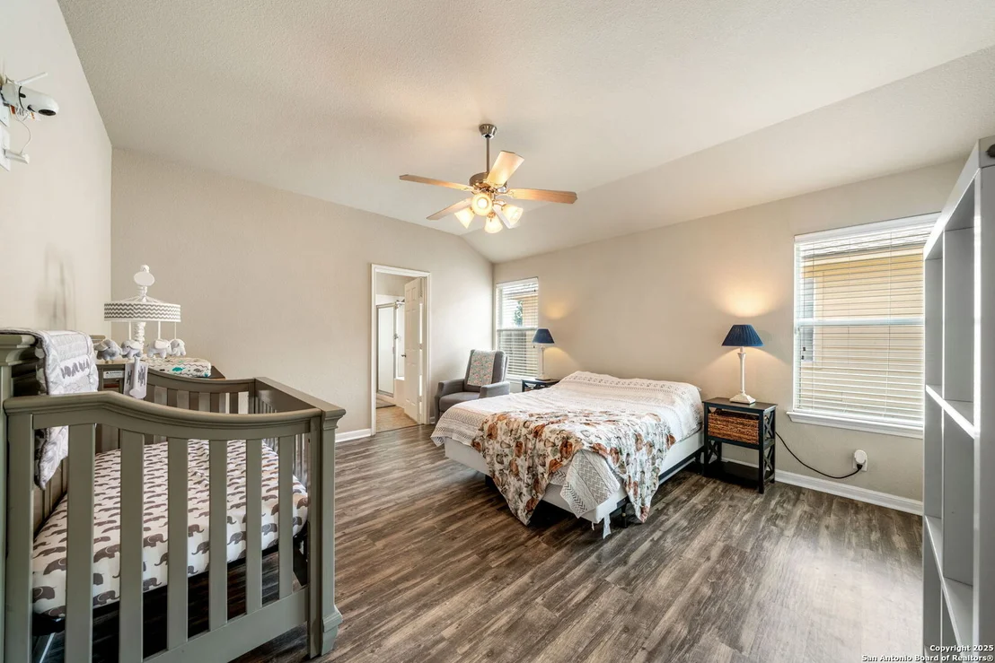 Photo of 8434 Blackstone