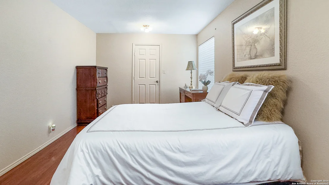 Photo of 331 Aaron Pl