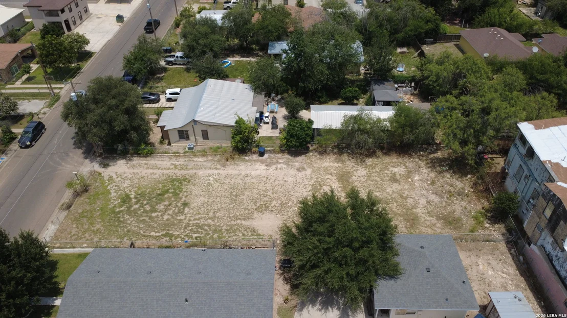 Photo of 246 N COMAL ST