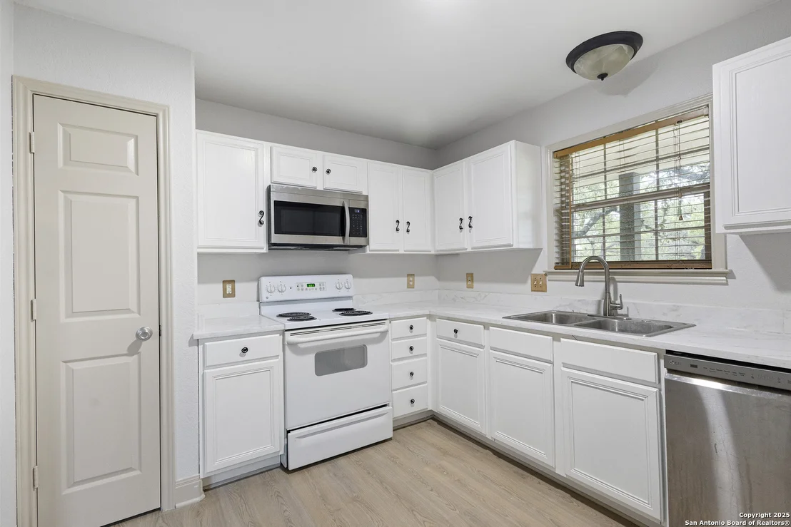 Photo of 339 Granite