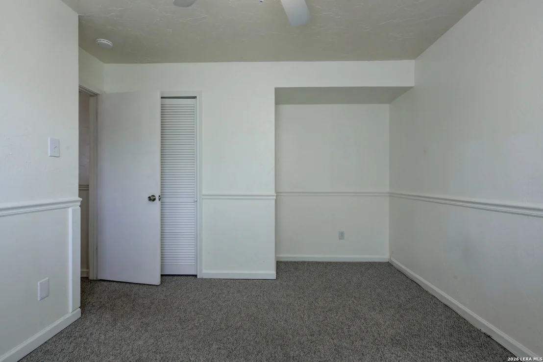 Photo of 9107 Ridge Mill