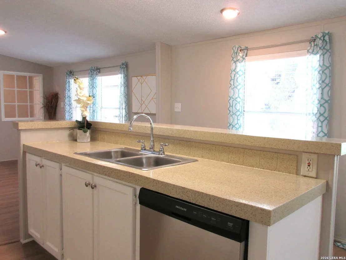 Photo of 204 County Road 7725