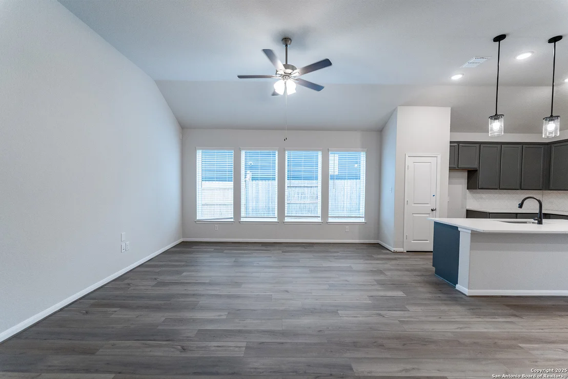 Photo of 6305 Black Butte