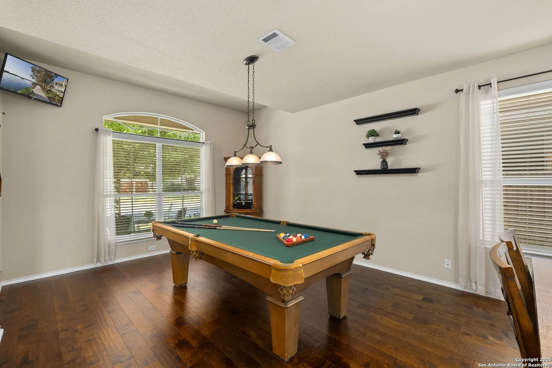 Photo of 518 Eldridge Dr