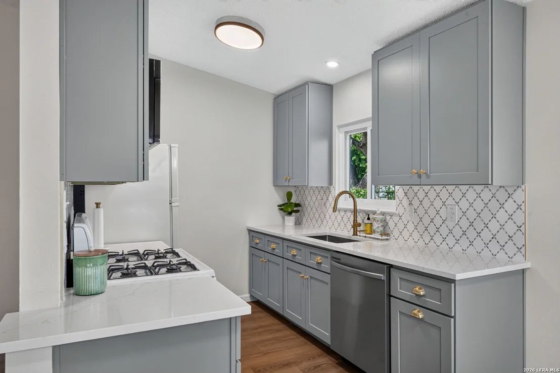 Photo of 8020 Orchard Bend