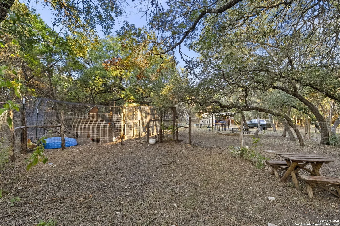 Photo of 9119 Cap Mountain Dr