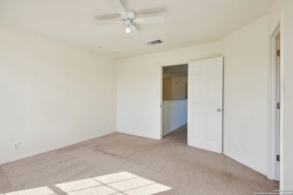 Photo of 684 CHEROKEE BLVD