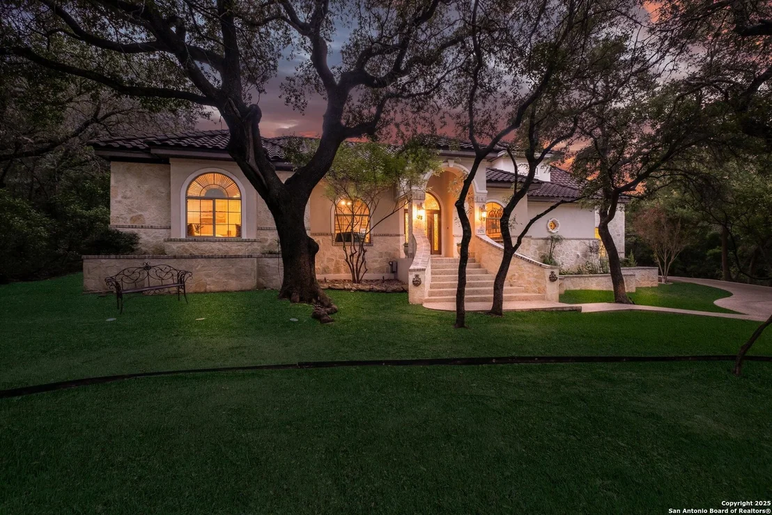 Photo of 15271 Chinquapin