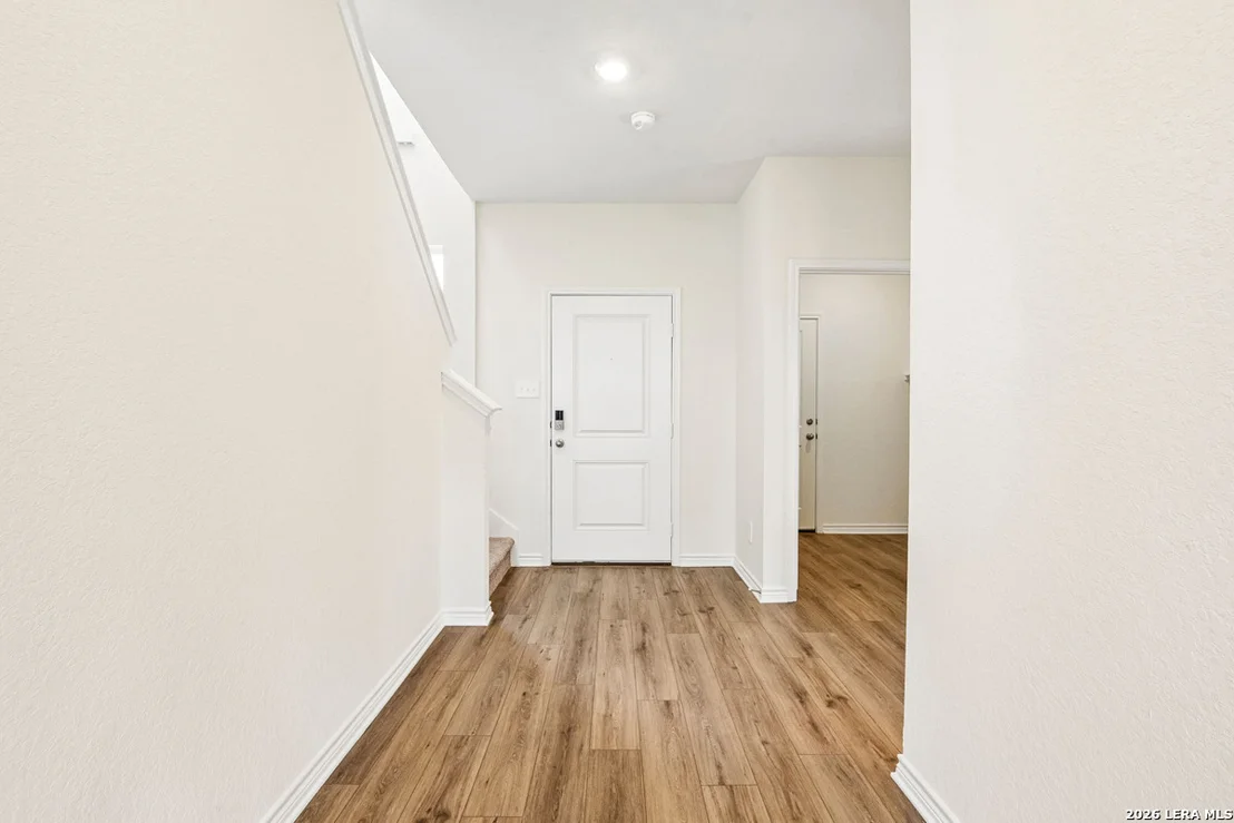 Photo of 448 Horizon Pointe