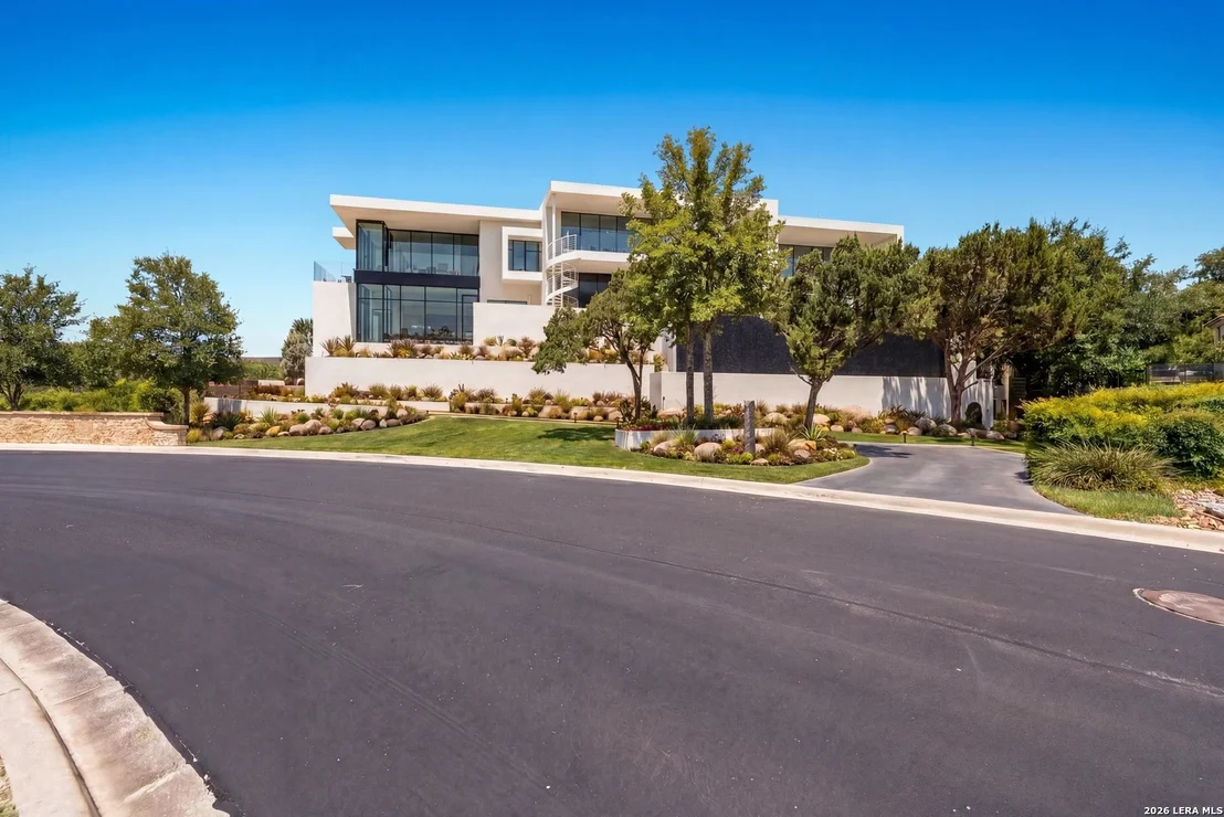 Photo of 7 Paseo Valencia