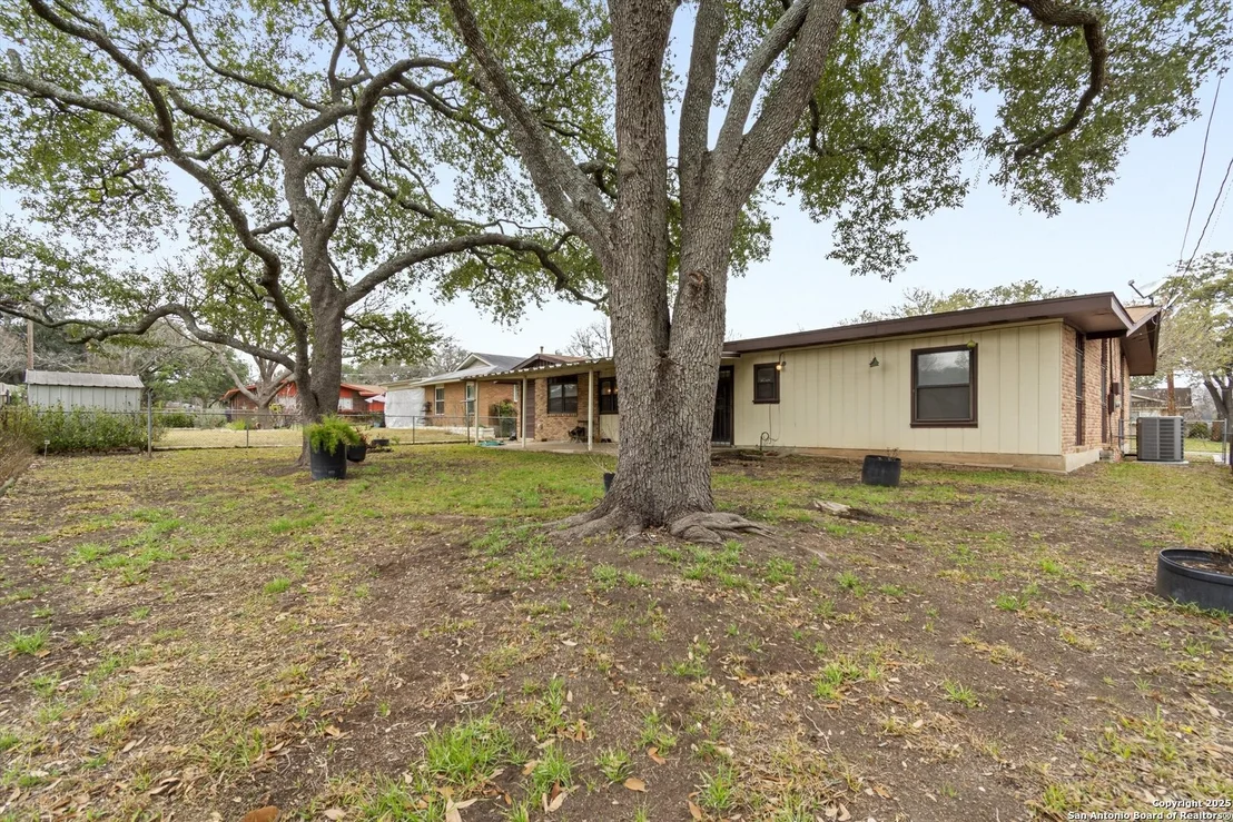 Photo of 3226 COLONY DR