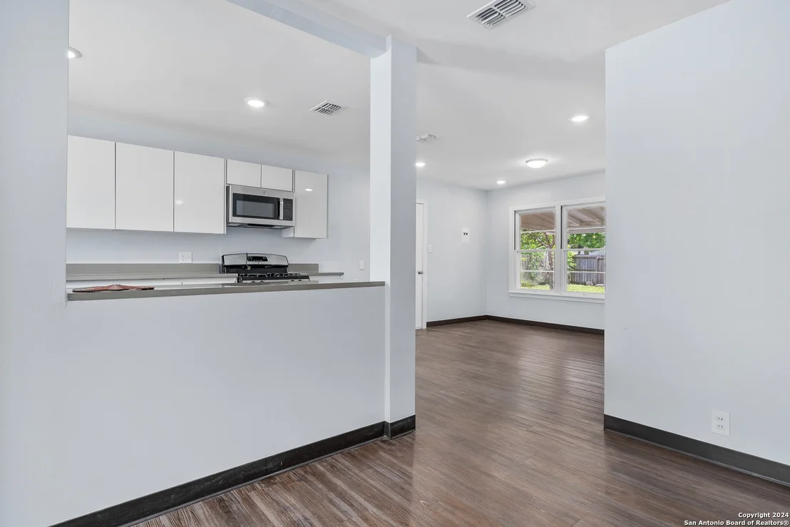 Photo of 1110 Stratton