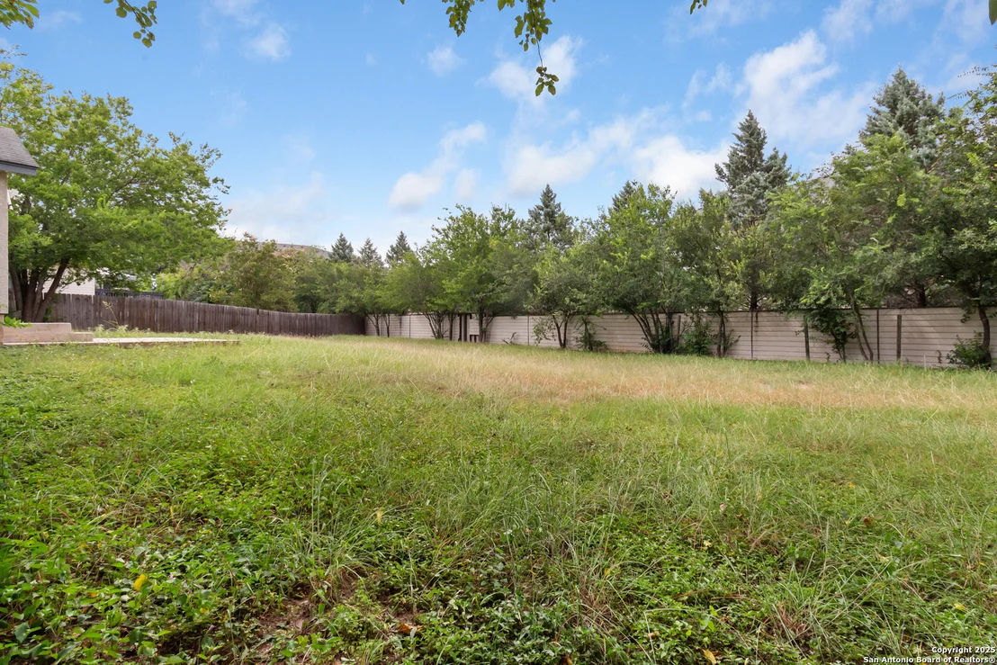Photo of 8310 BORDER RIDGE DR