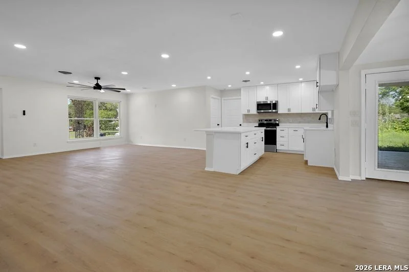 Photo of 113 ARIBE DR