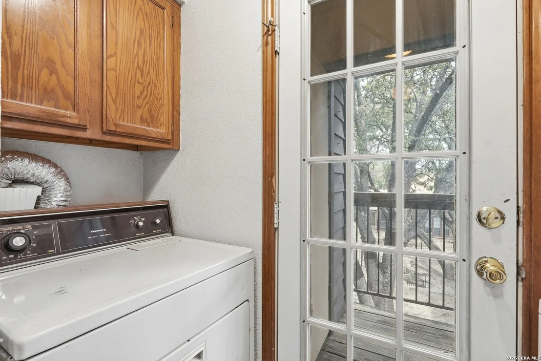 Photo of Unit 270 at 8633 Datapoint Dr