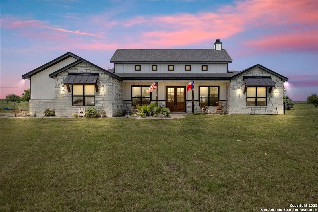 Photo of 317 Farmstead