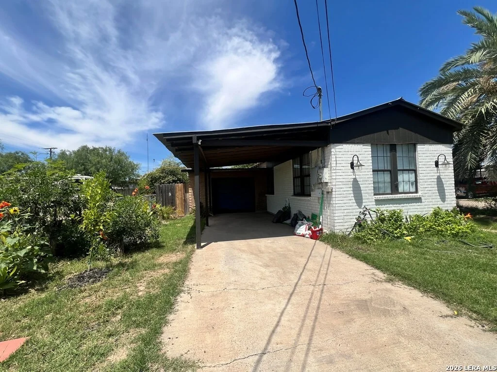 Photo of 274 S Ceylon