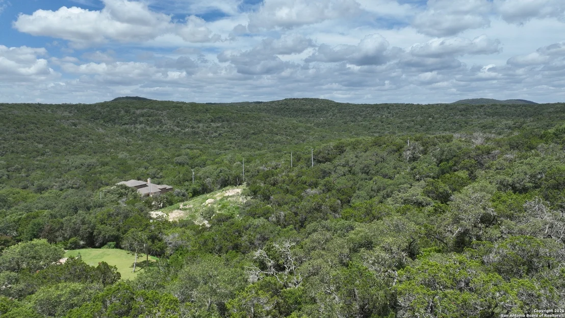 Photo of 15323 Escarpment Oak