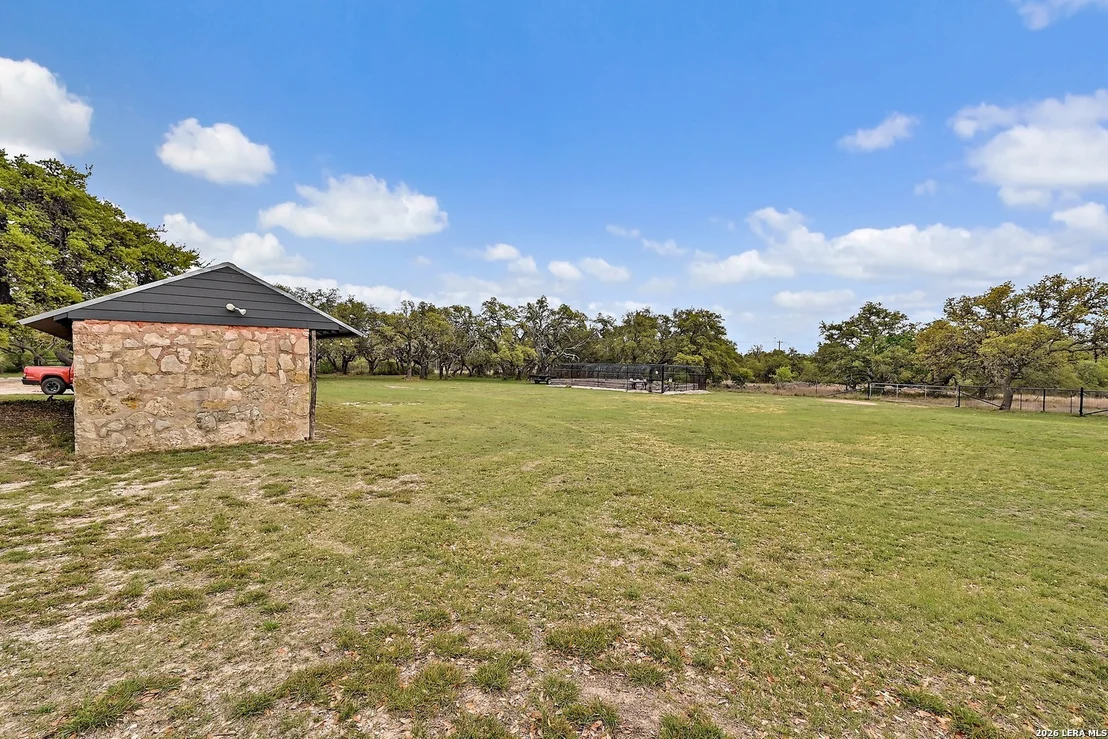 Photo of 3513 N Us Highway 281