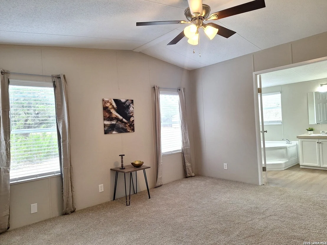 Photo of 533 Las Hadas