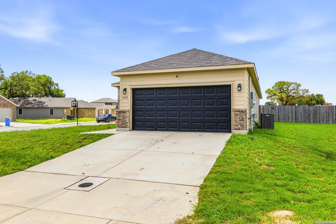 Photo of 3470 Mccrae Crossing