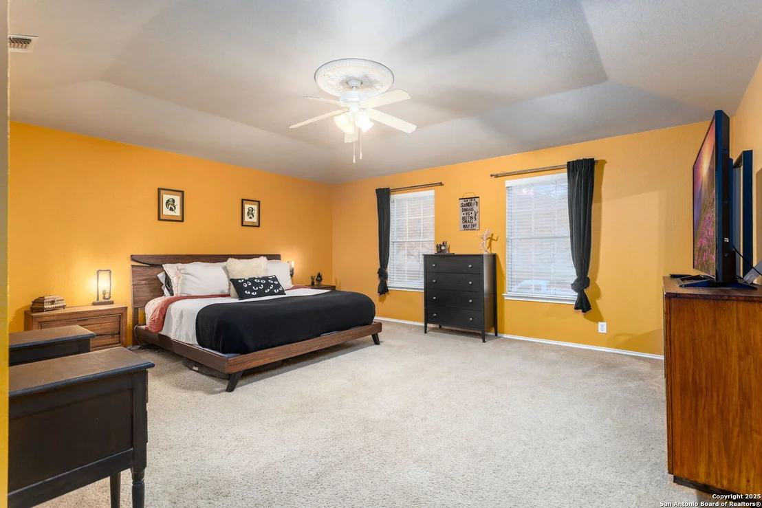 Photo of 8415 COLLINGWOOD