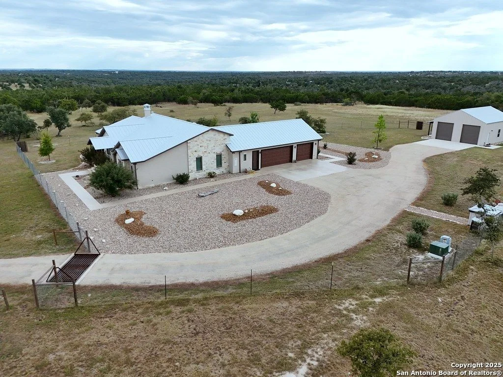 Photo of 601 Garrison Rd